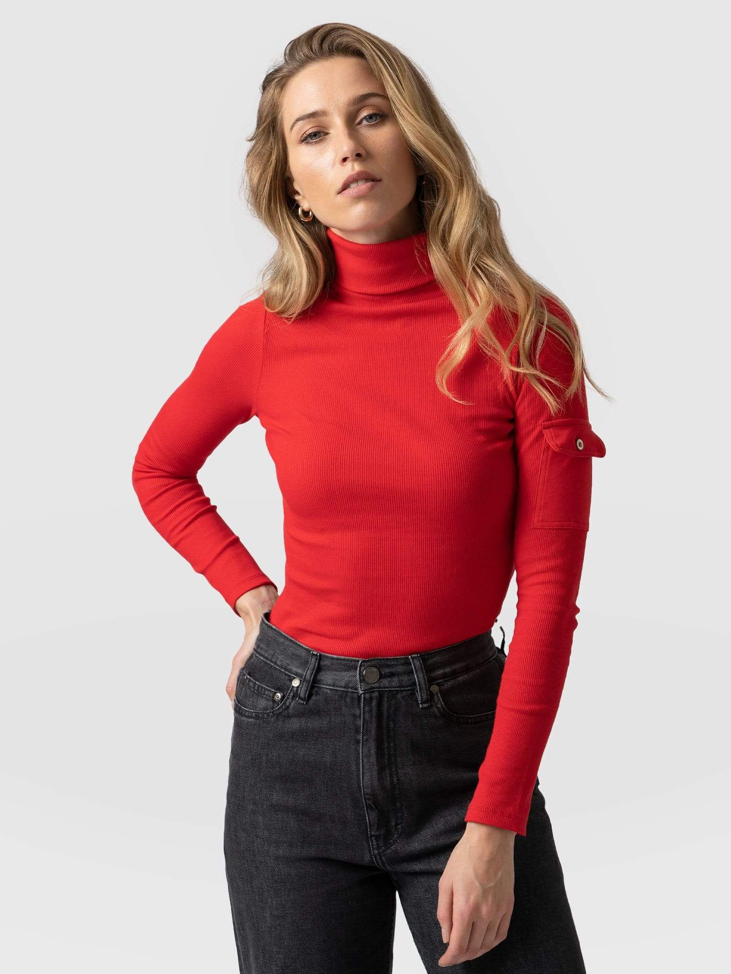 Pocket Roll Neck Red - Women's Jumpers | Saint + Sofia® EU